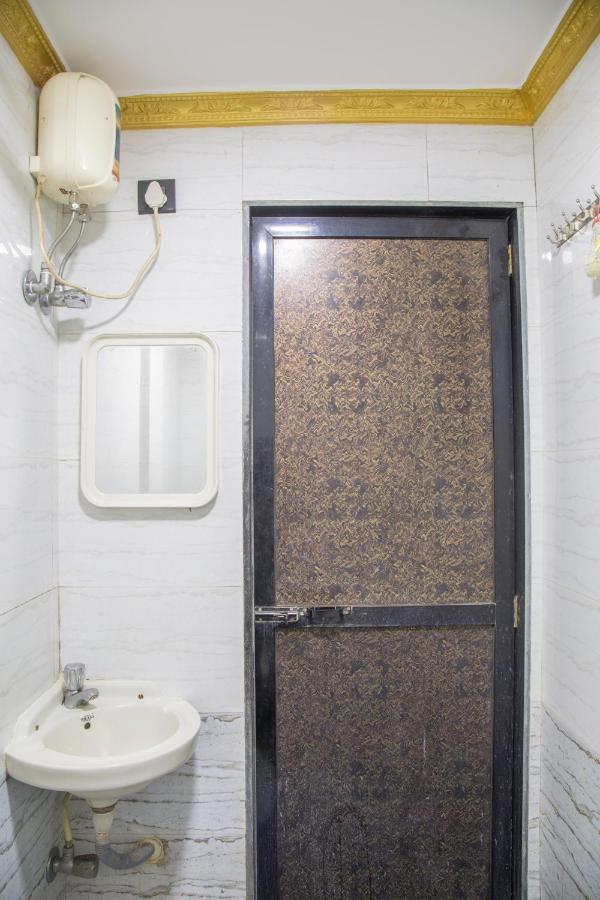 Relax Guest House Mumbai Exterior foto