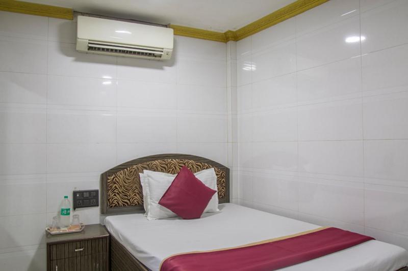 Relax Guest House Mumbai Exterior foto