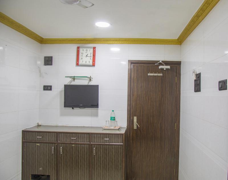 Relax Guest House Mumbai Exterior foto